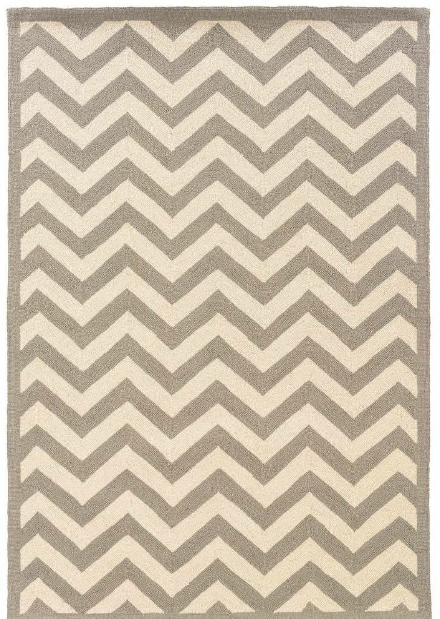 Rugs * | Top Sellers Silhouettechevron Grey & Ivory 1.10 2.10 Linon Home Decor Rug-Sh0123