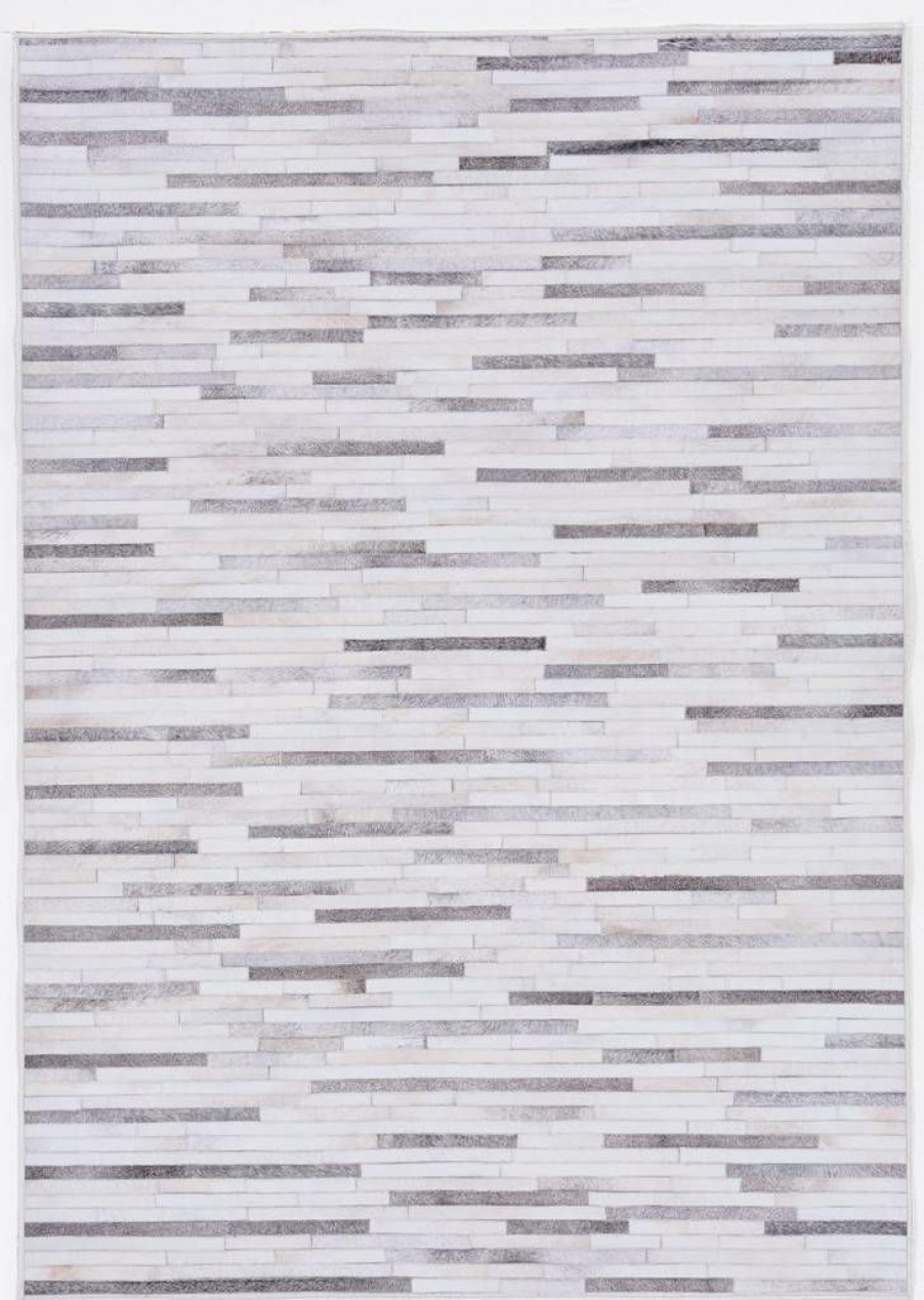 Rugs * | Online Sales Laredo Tanner Grey & Ivory 6.7 9.7 Linon Home Decor Ruglo1471