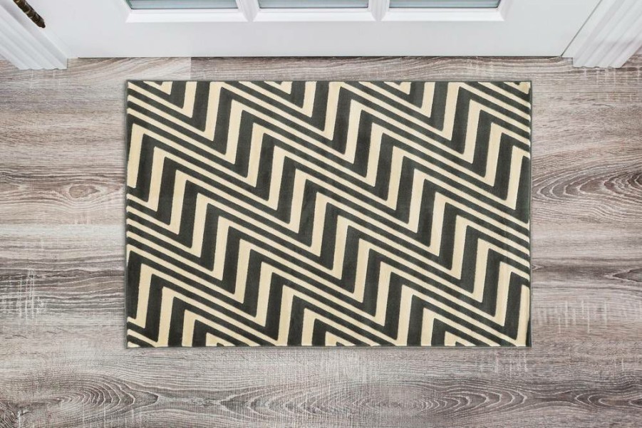 Rugs * | Crazy Deals Roma Zigzag Charcoal & Grey 2 3 Linon Home Decor Rugra1123